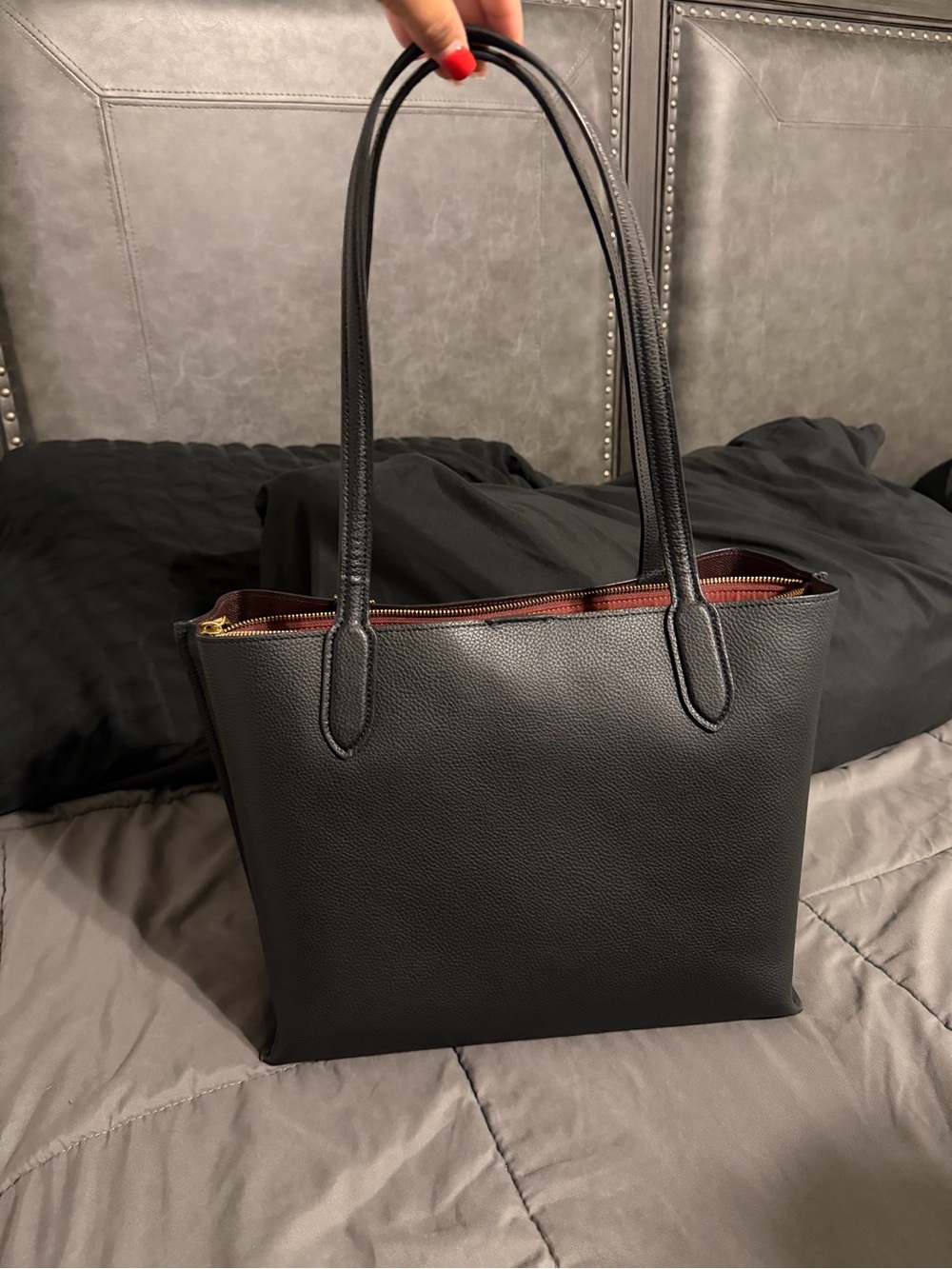 Coach Willow Black Leather Tote with Gold Hardware - Picture 4 of 7